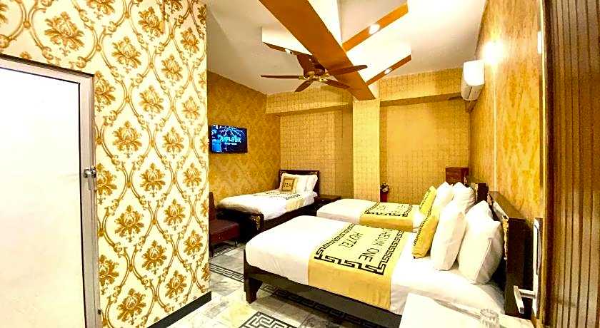 Jhelum One Hotel, Shandar Chowk Jhelum