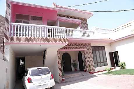 Hotel Sareena Residence