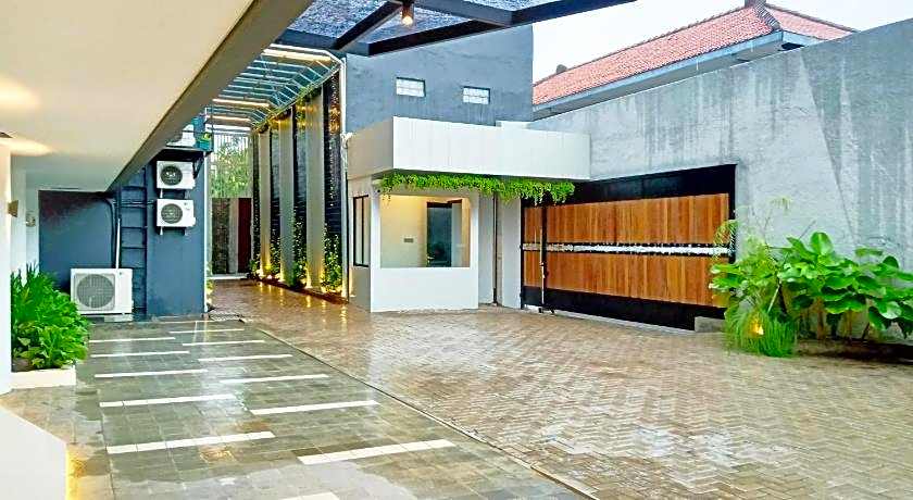 Hotel Youstay Semarang by Sinergi