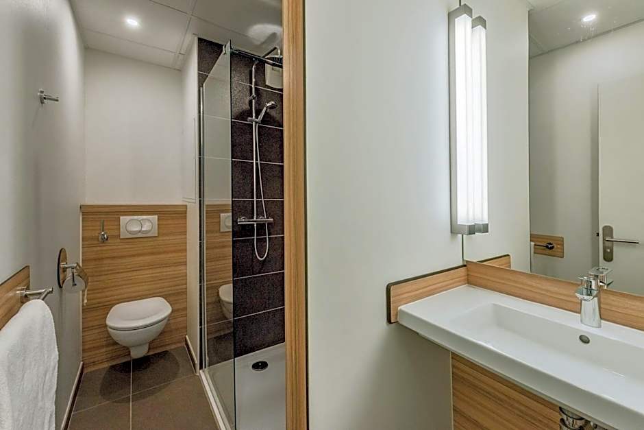 Timhotel Chartres Cathedrale