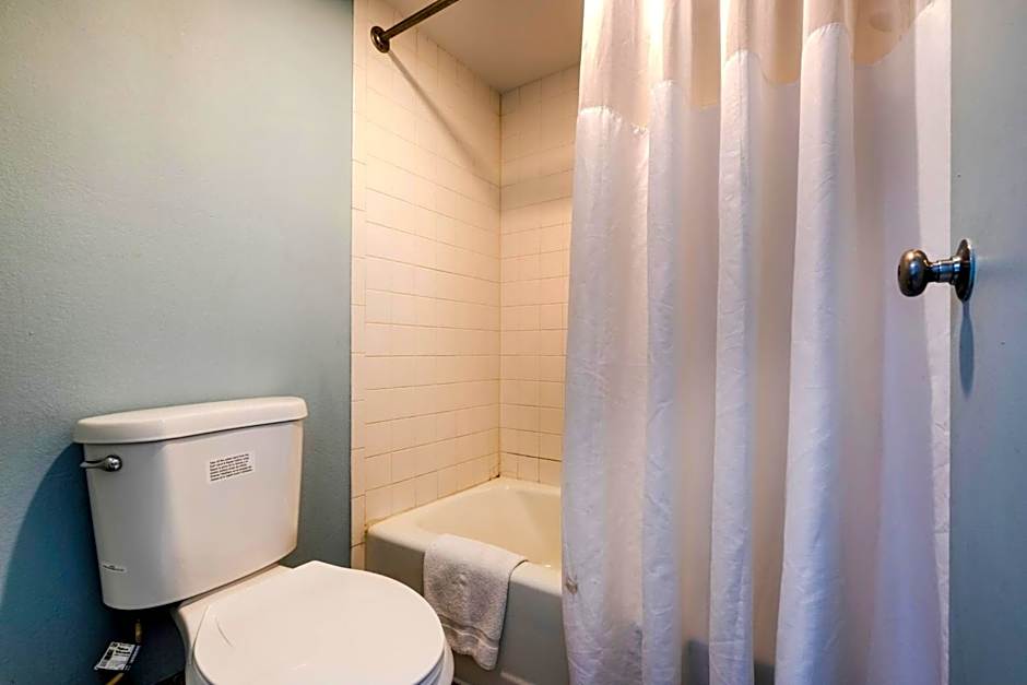 OYO Hotel Cleveland, TN