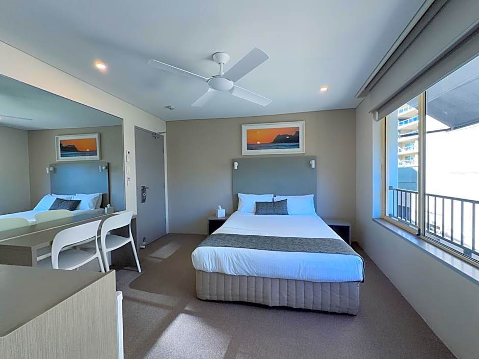 Manly Paradise Motel & Apartments