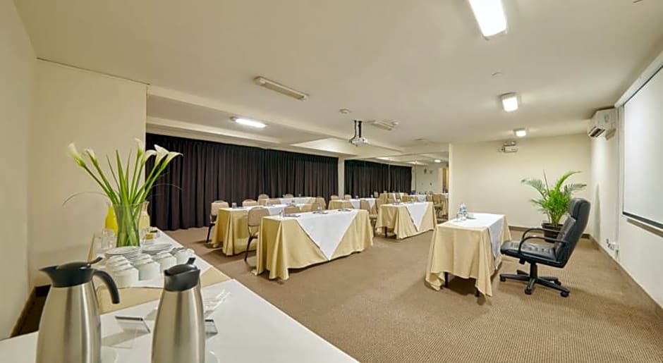 Fiesta Hotel & Casino