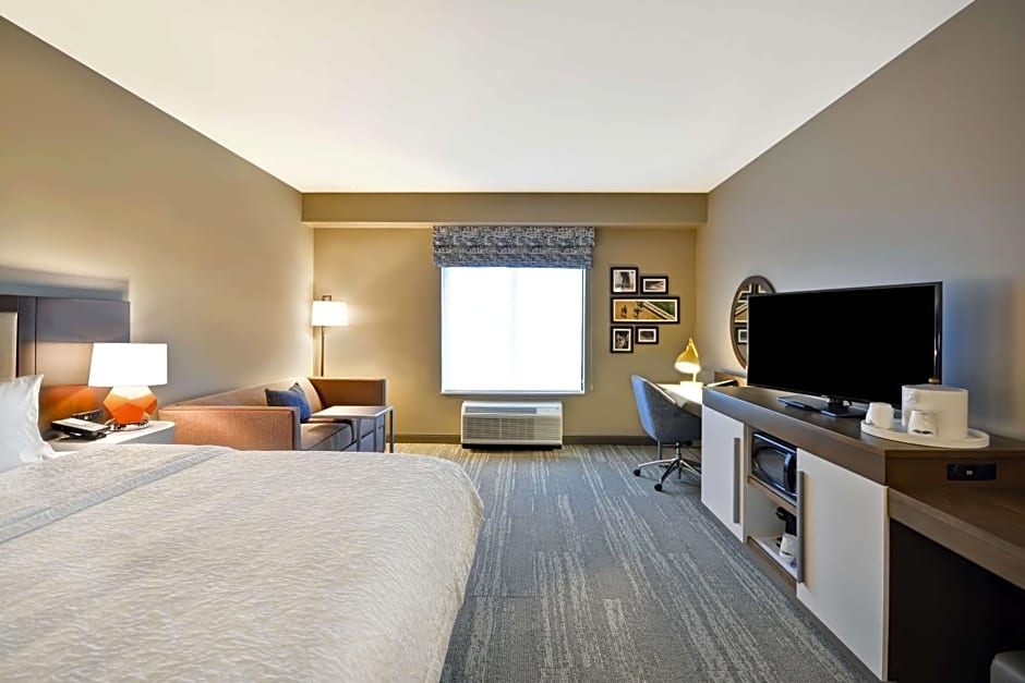 Hampton Inn By Hilton Livonia Detroit