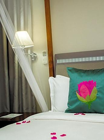 Serendib Suites and Conference Center