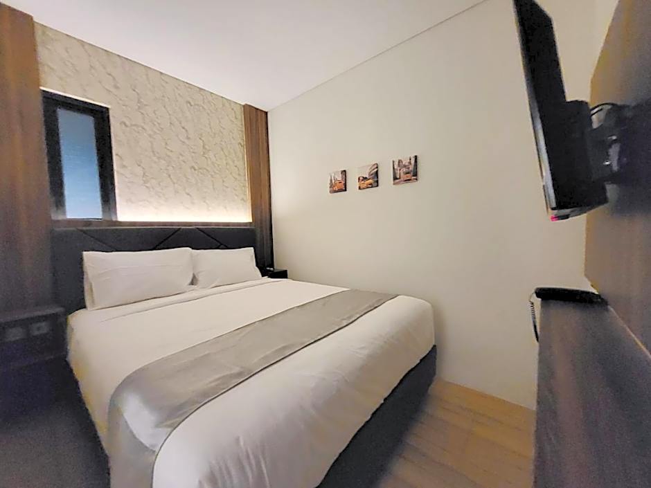 Grand Plaza Boutique Hotel