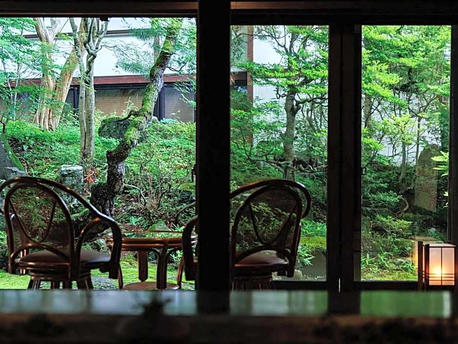 Suwa Grand Shrine Kameya Inn