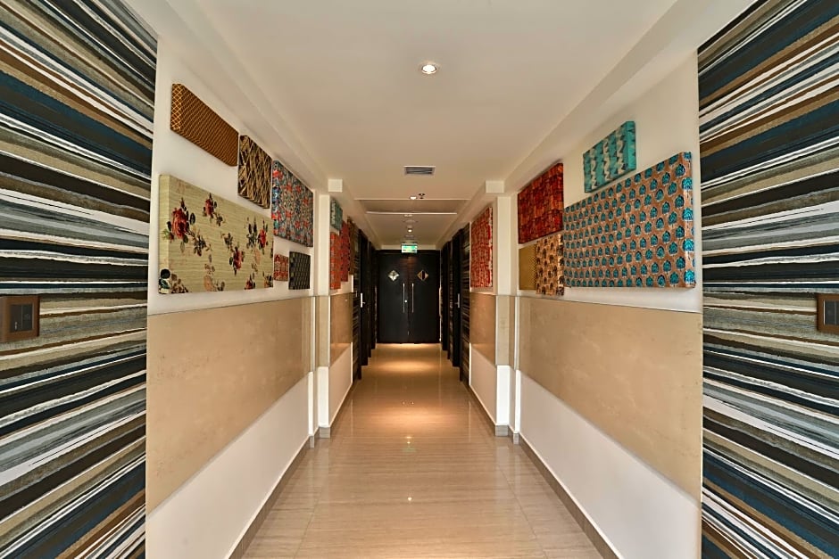 Hotel Luminara A Unit of Elite Tourist Home