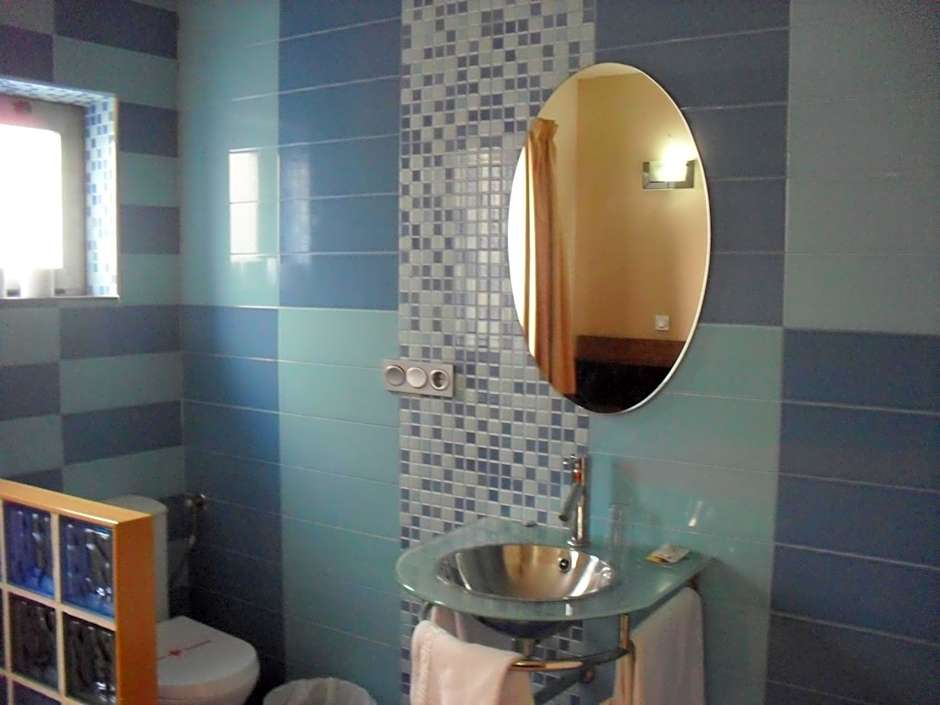 Hotel El Cruce Moraleda