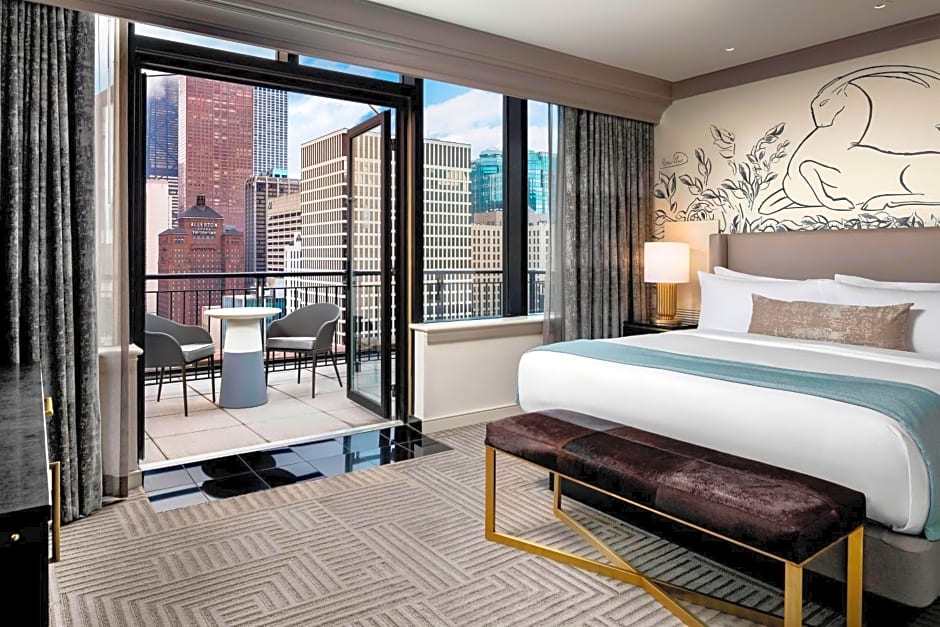 The Gwen, a Luxury Collection Hotel, Michigan Avenue Chicago