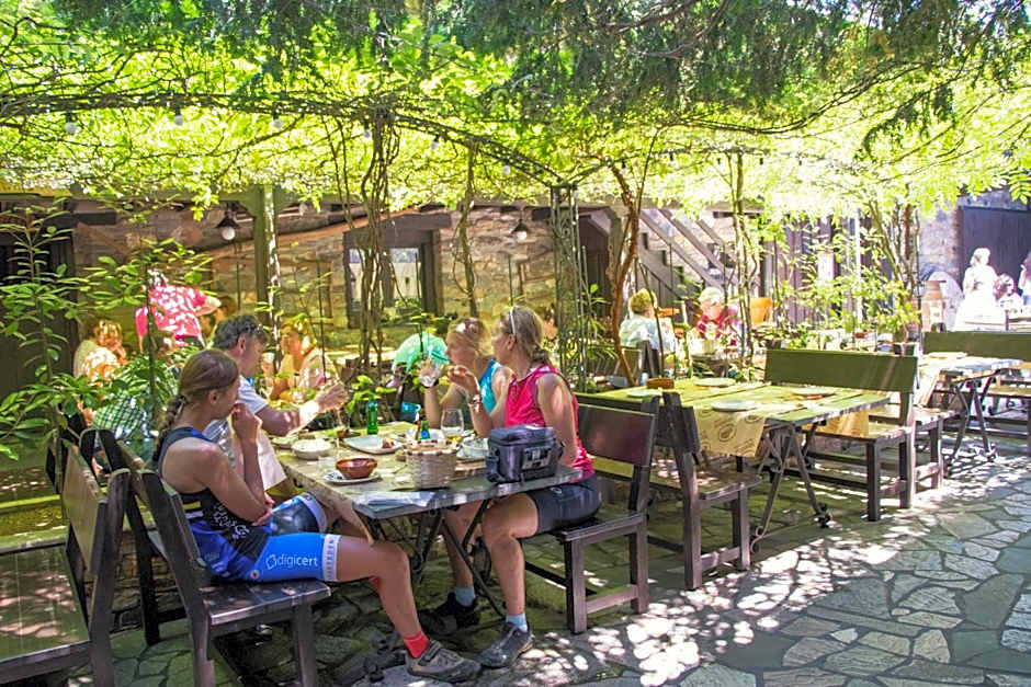 La Moncloa de San Lazaro