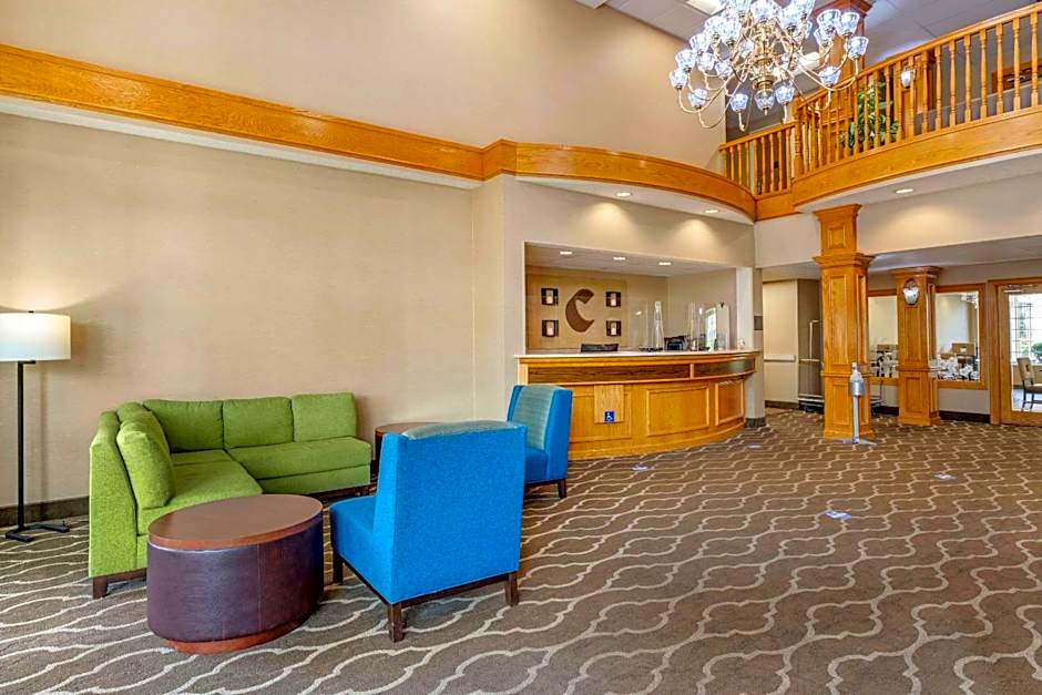 Comfort Suites Salem