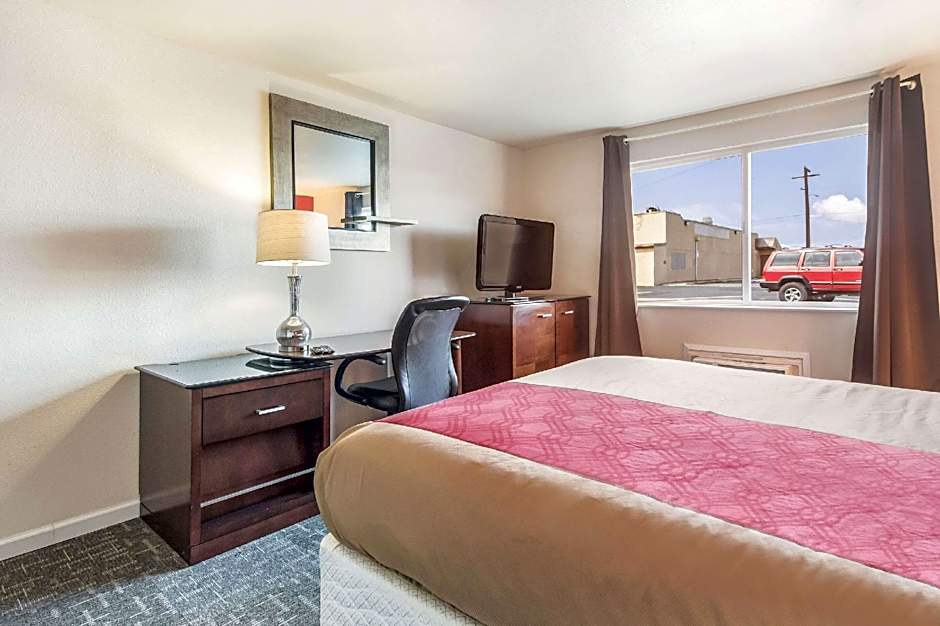 Rodeway Inn