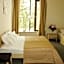 Zaliasis slenis - Self check-in hotel - Free parking