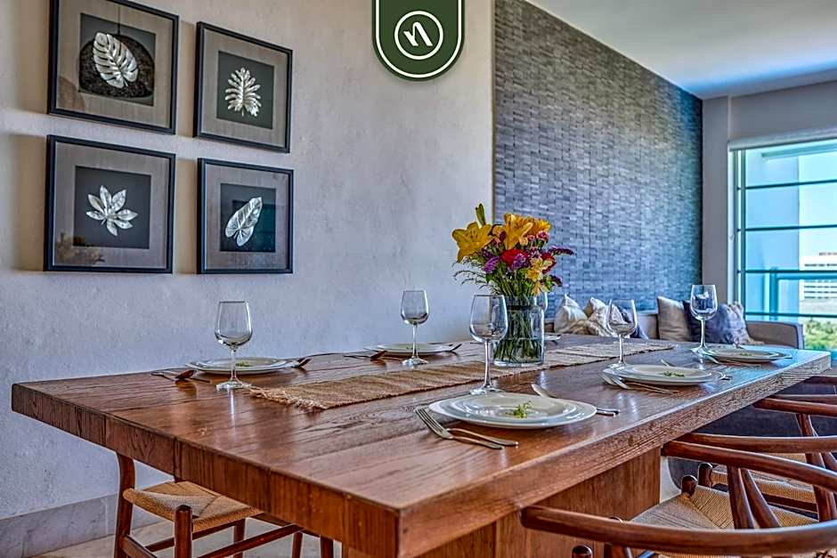 Amazing 2BR Condo with Pool and Access to VIDANTA