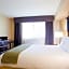 Holiday Inn Express Hotel & Suites Woodland Hills By IHG