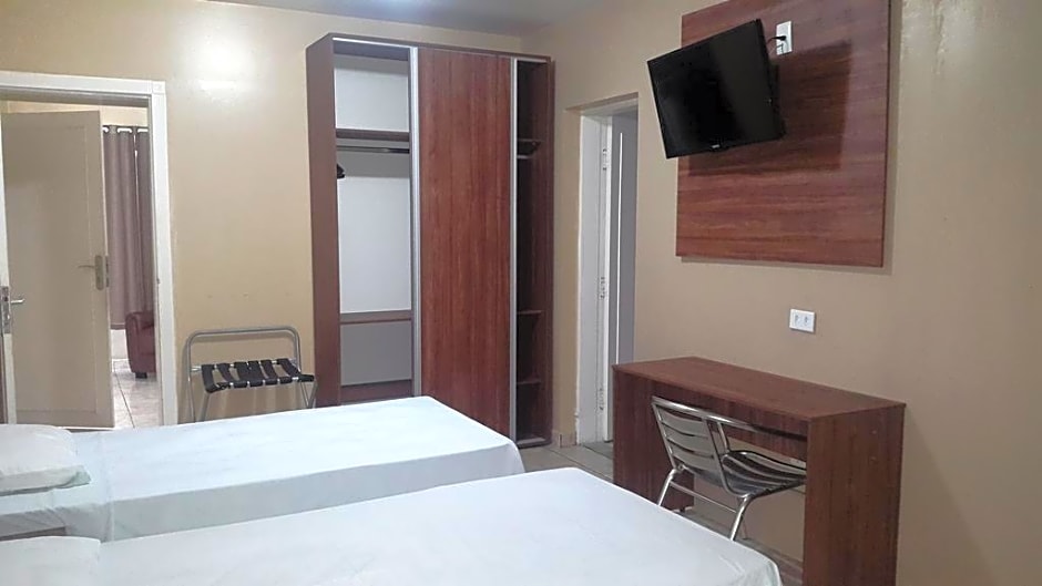 Alcazar Palace Hotel