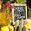 Los Arboles Hotel