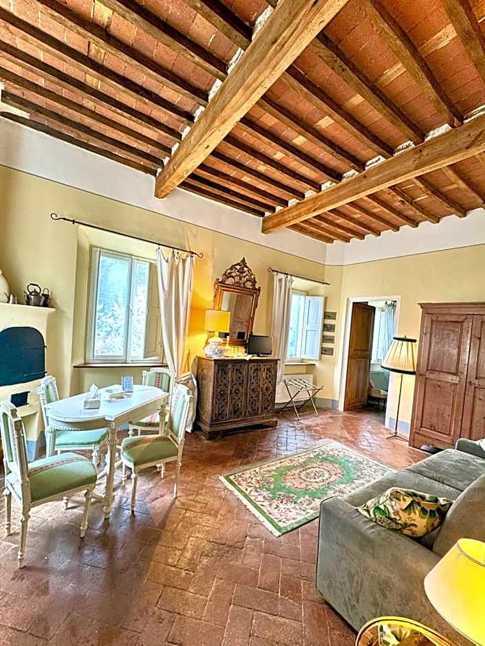 Villa La Dogana B&B di Charme - Historic Villa with a beautiful garden - private parking