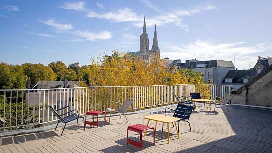 Timhotel Chartres Cathedrale
