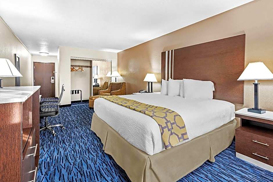 Baymont by Wyndham Port Arthur/Groves Area