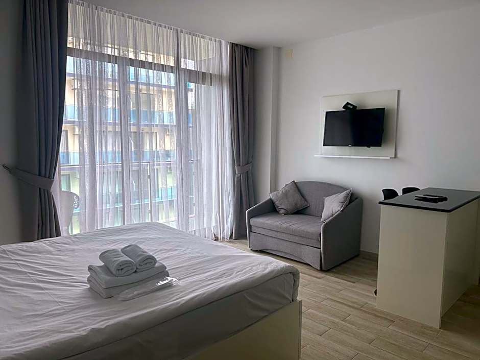 Aqua Batumi Hotel & Apartments