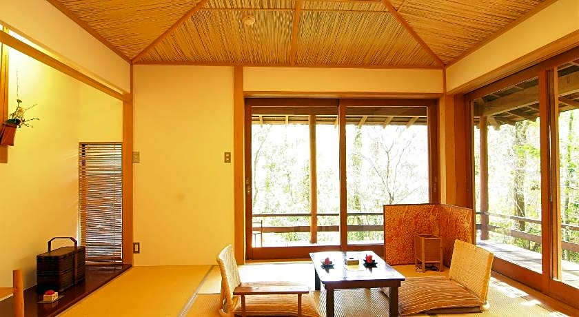 Izukogen Shirogasaki Onsen Hanafubuki