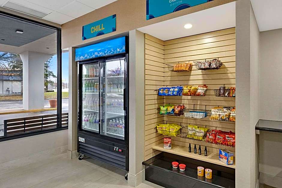 Clarion Pointe Near Erie Casino