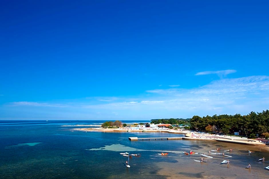 Apartments Polynesia Plava Laguna