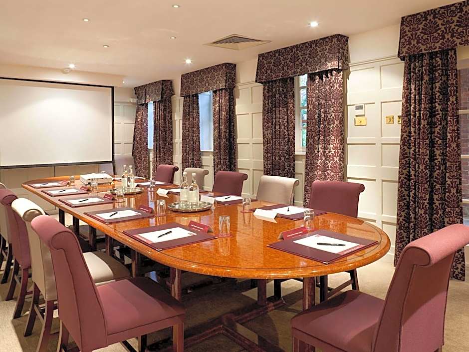 Mercure Salisbury White Hart Hotel