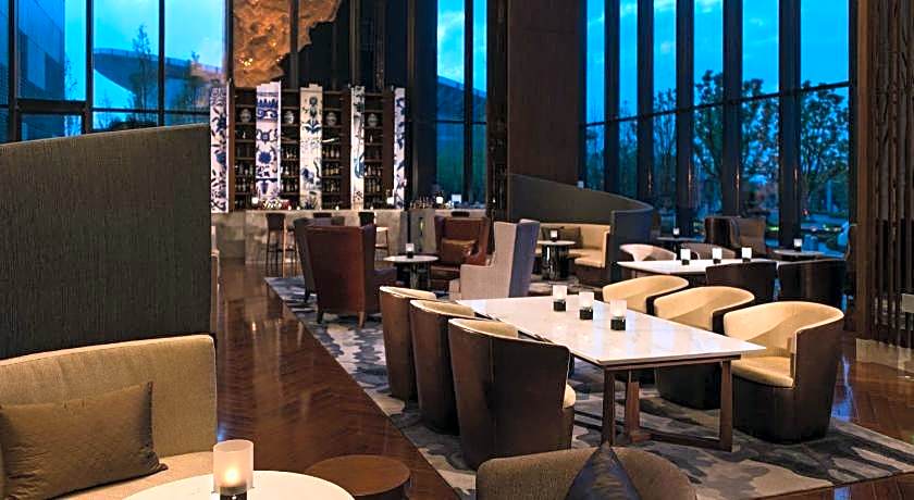 Renaissance by Marriott Suzhou Wujiang Hotel