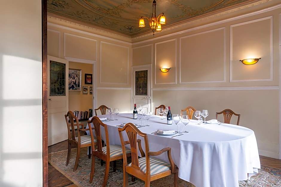 L Hotel de Beaune
