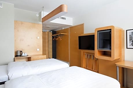 Twin Room - Disability Access