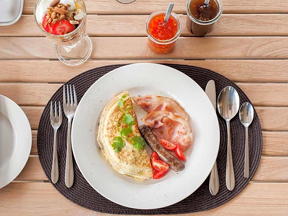 Four Palms Accommodation