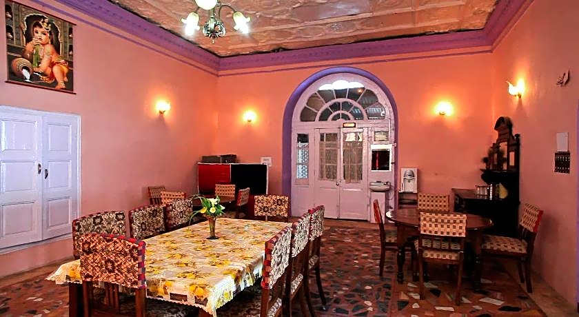Prince Hotel