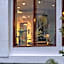 Pi Boutique Hotel