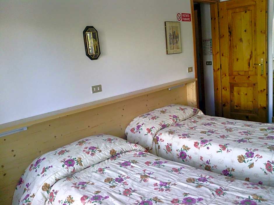Hotel Savoia Debili