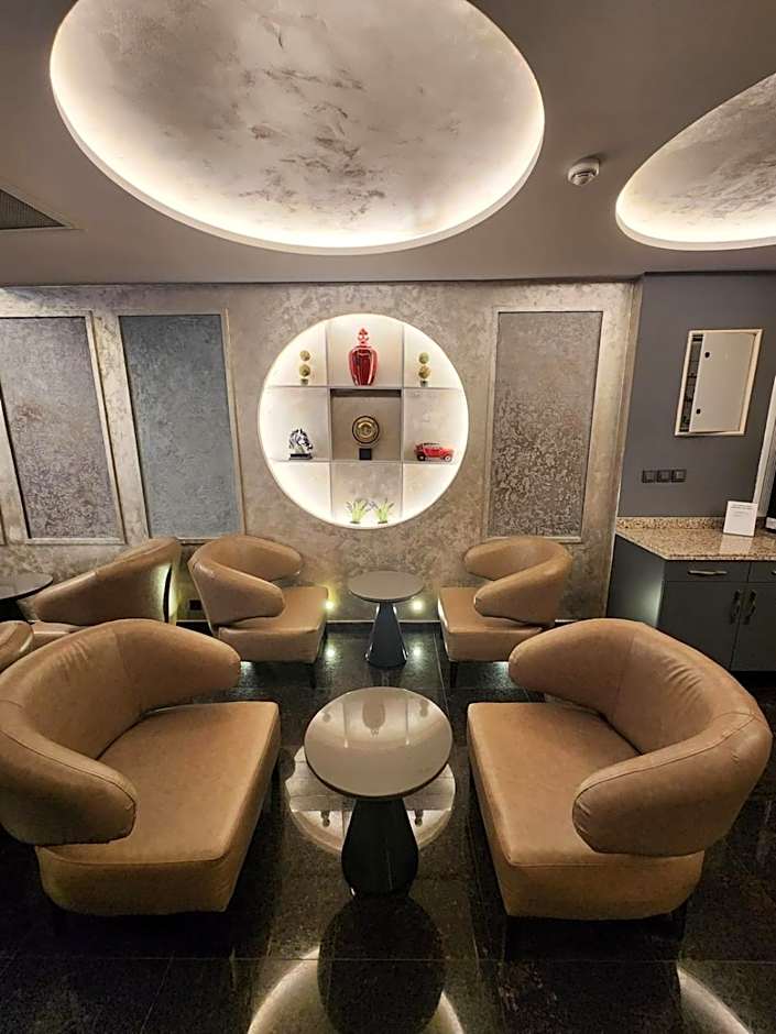 Nanda Hotel