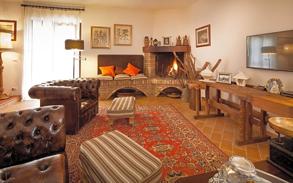 VILLA TITTI B&B