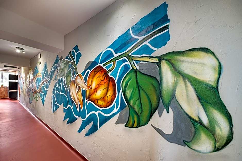 Graffiti Hotel