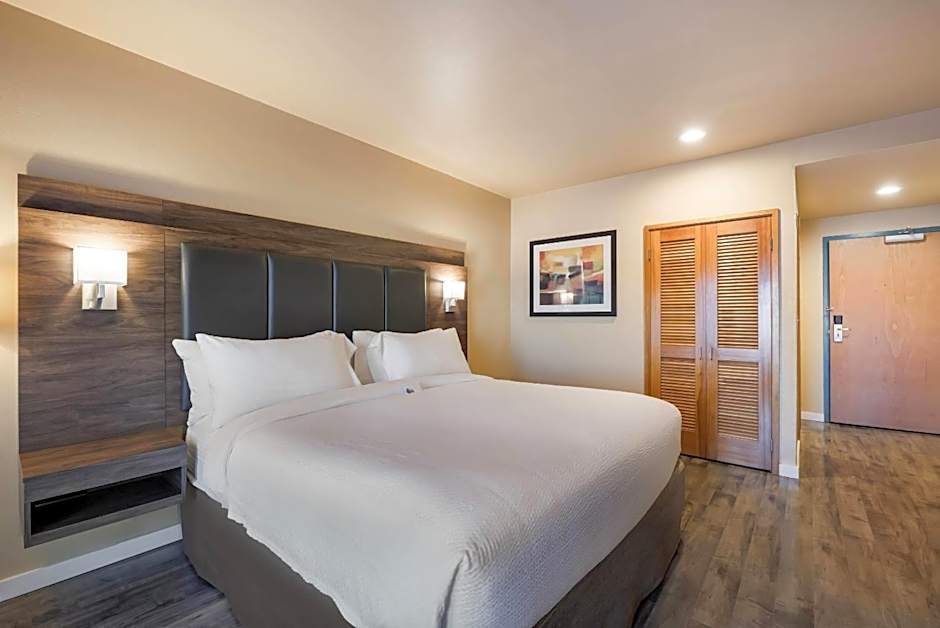 Inn at Port Gardner-Everett Waterfront, Ascend Hotel Collection