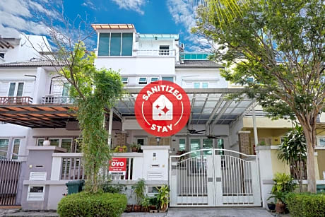 OYO 89987 Nautilus Bay Home Inn