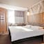 ibis Lyon Caluire Cite Internationale