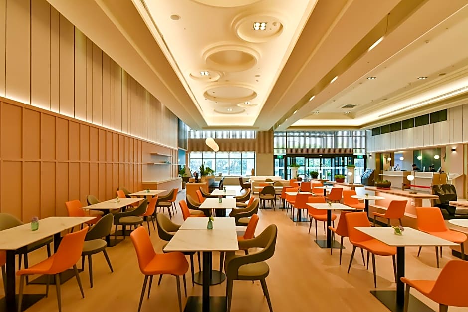 Holiday Inn Taoyuan Airport By IHG