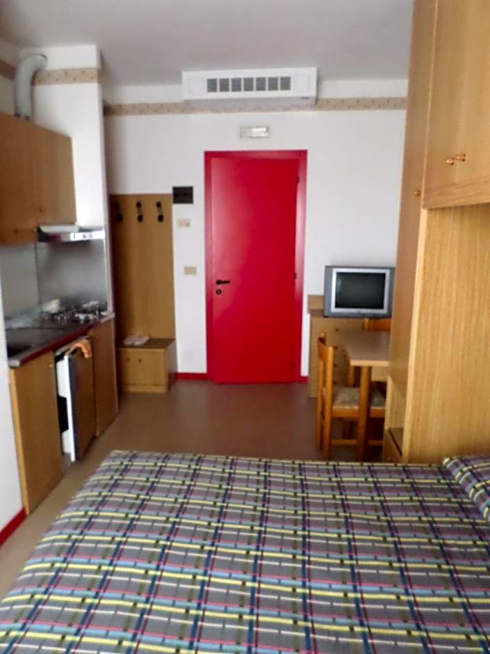 Daina Residence