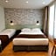 Hotel Cosmos