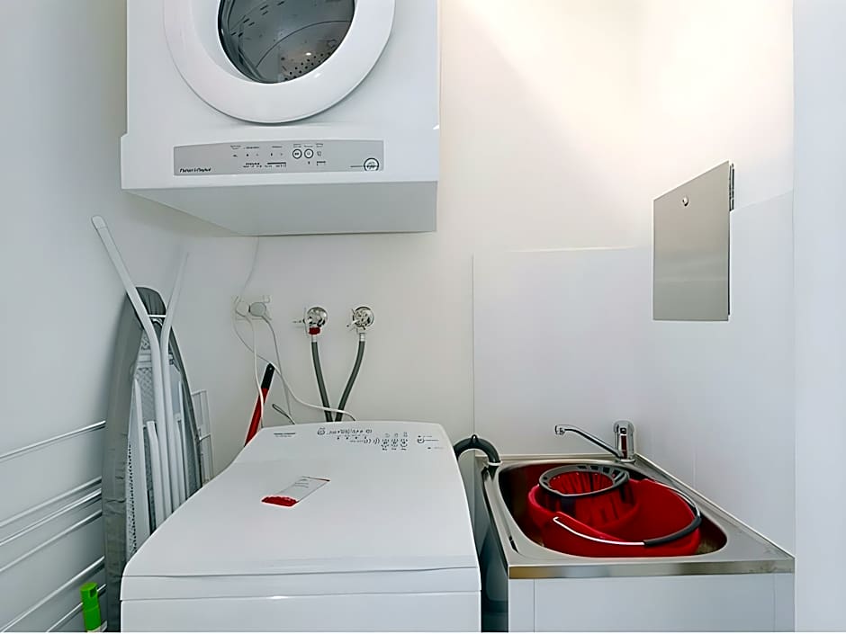 Wyndel Apartments - Bertram