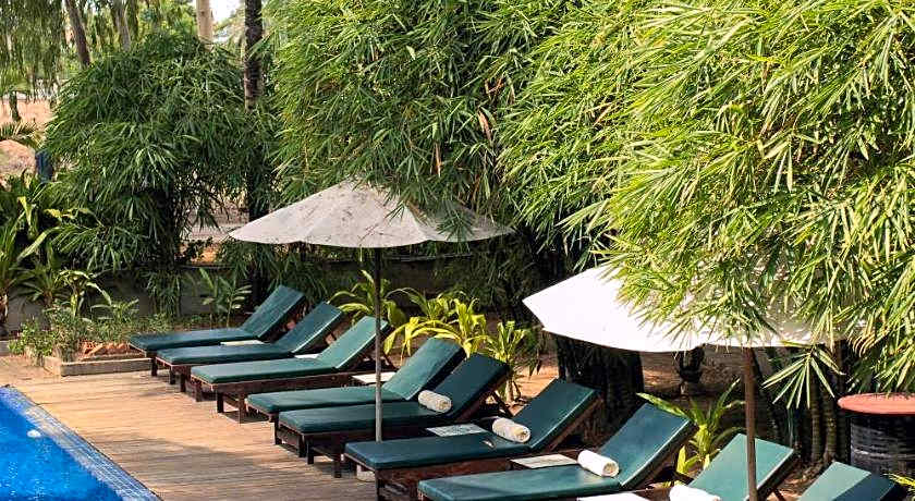 Sambor Village Hotel