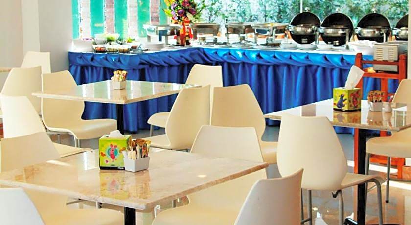 That Phanom River View Hotel