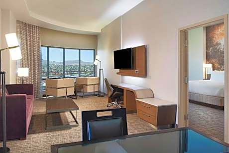 Larger One-Bedroom King Suite with Stadium View, Roll-In Shower and Sofa Bed - Mobility Access